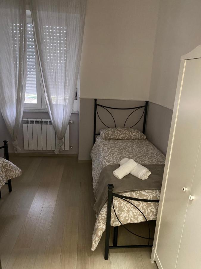 Casa Vacanza Pucchiell Lägenhet Neapel Exteriör bild